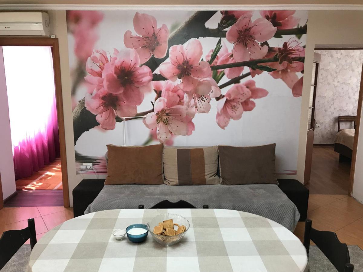 House Of Grace Otel Reni Dış mekan fotoğraf